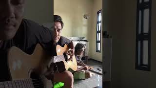 Video thumbnail of "Antara Cinta Dan dusta Cover Rio Tampani bersama Ayah #Riotampani #obbiemesakh"