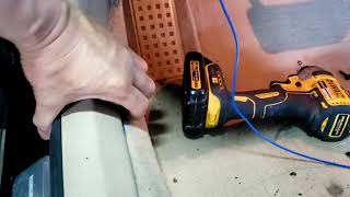Cadillac CTS 03 - 07 Install SUBWOOFER 