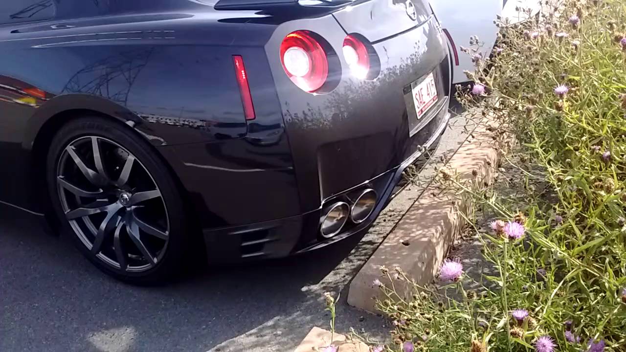 Rev. 9 R35 R35 rev and take off - YouTube