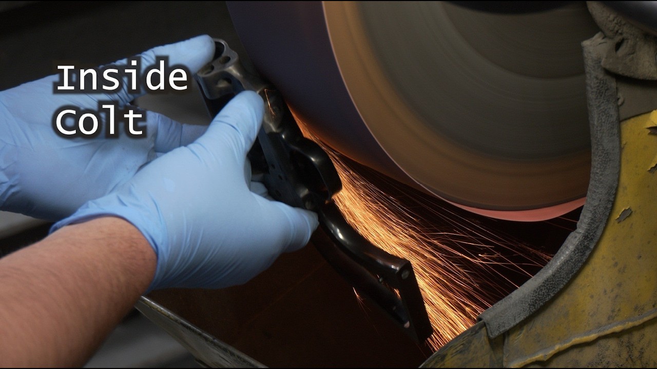За кулисами завода Colt: как создаются культовые американские огнестрельные оружия.