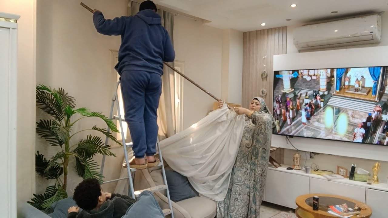 Я вернулась от мамы в шоке от того, что произошло на кухне. Это была воля Божья, пусть Бог обеспе...