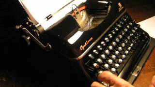 Typewriter Optima Elite