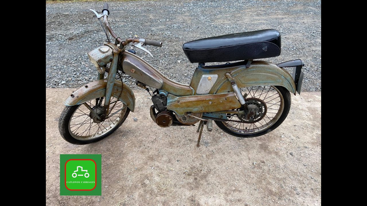 MOBYLETTE VINTAGE CLASSIC RETRO MOPED VERY ORIGINAL SOLD BY www.catlowdycarriages.com