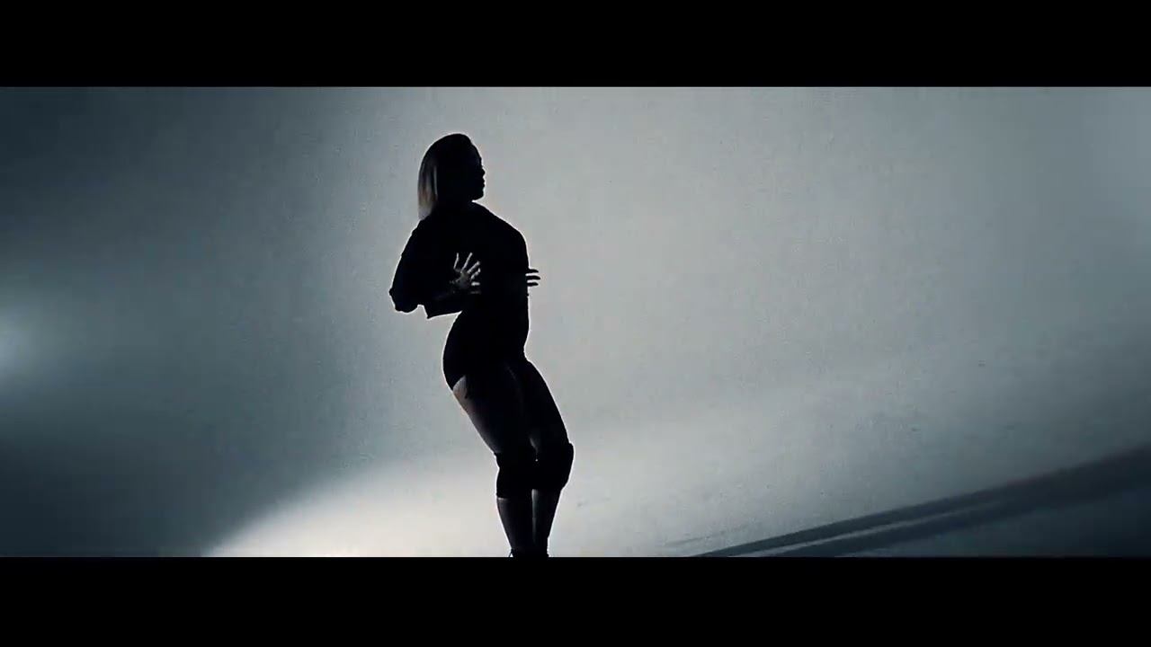 Talla 2XLC presents RRAW! - Down & Up
