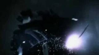 Star-Trek vs. Stargate - Enterprise D vs. X-303 Prometheus