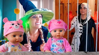 Kate &amp; Lilly Pretend Play with Cruella,  Frozen Elsa, Maleficent, and Wicked Witch!