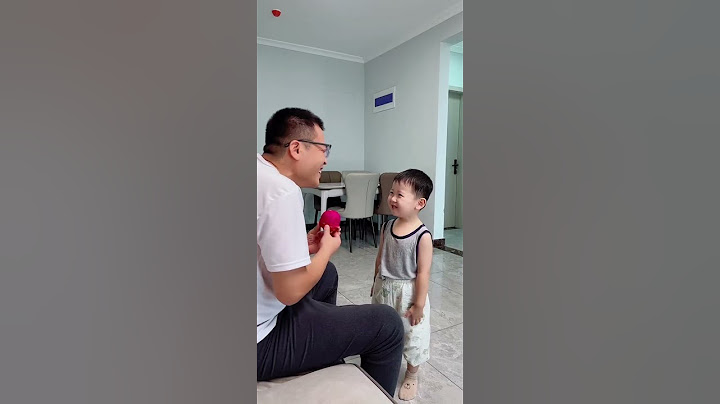 爸爸正在教儿子喊爸爸！，万万没想到！#cute #baby #funny #comedy