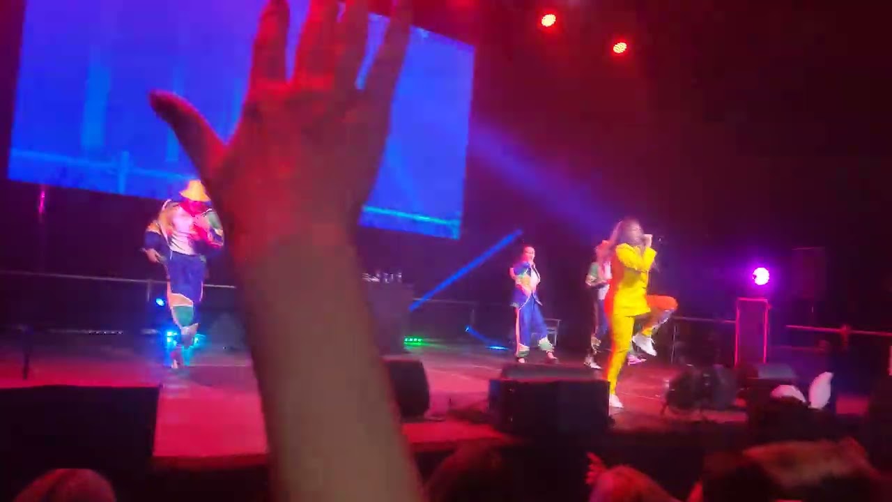 🦈 Оксана Почепа 