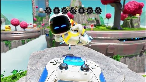 Collect the coin - Astro Bot gaming