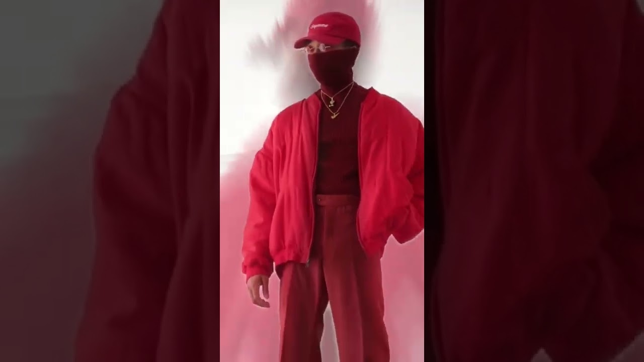 How to Monochrome red hues 