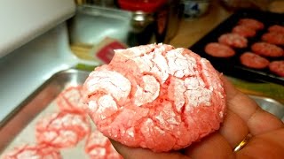 Here is an easy recipe for a delicious and chewy strawberry cookie. i
love to make these as valentine's day gift or part of variety cookie
tray parti...