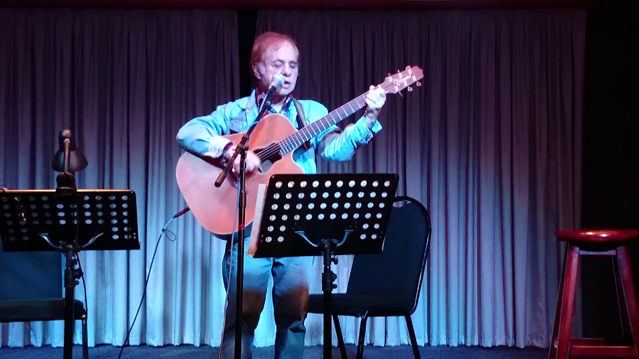 Ernie Stark performs at TJs music club April 2017 2 video phone beyonce mp3