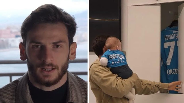 KVARATSKHELIA says goodbye to Napoli 🥹💙 Official transfer to PSG