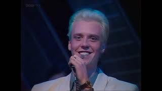 Heaven 17 – Temptation (Top Of The Pops 21st April 1983) (HD 60fps)