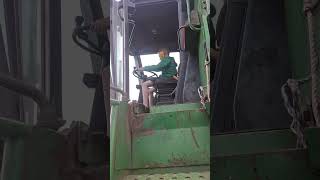 8 Year Old Cutting Beans In John Deere 1177