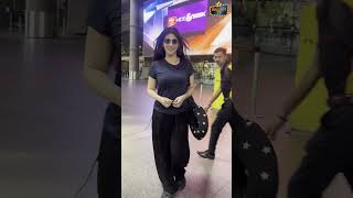 Shruti Haasan Airport Look Stylish & Glamorous Vibes