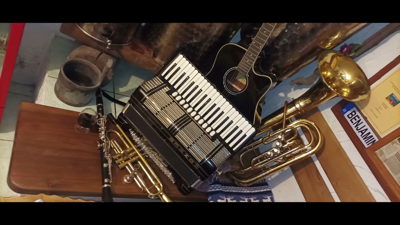 Tužna Su Zelena Polja/ Dolina Našeg Djetinjstva (Pro Arte)- Oberkrainer obrada