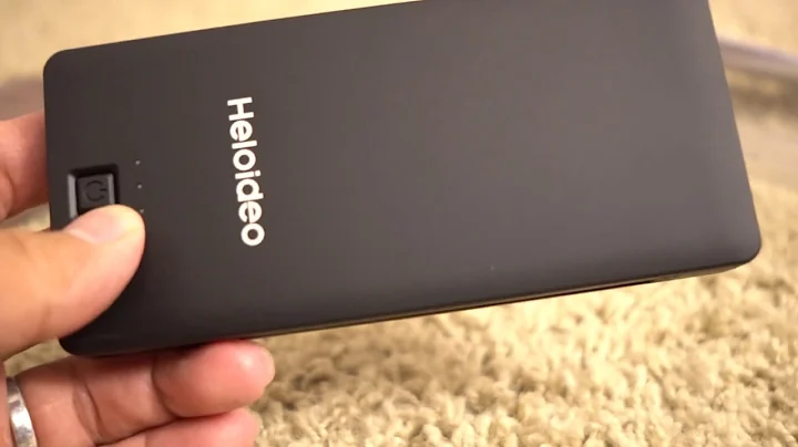 Heloideo Battery Power Bank for iPhone and USB C Android Phones with Built in Lightning Review