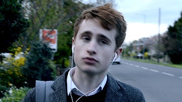 FINAL PIECE (title sequence and opening sequence)