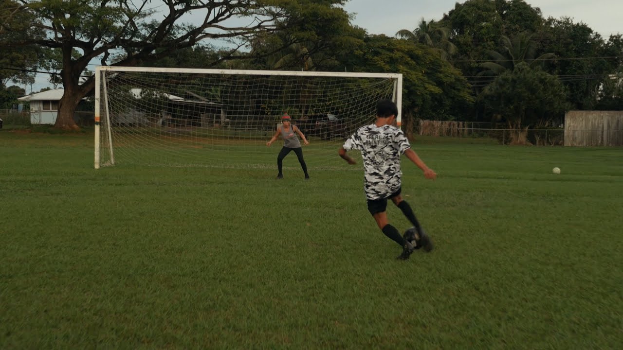soccer-family-time-on-kauai-hawaii-kapahi-park-sunset-sky-youtube