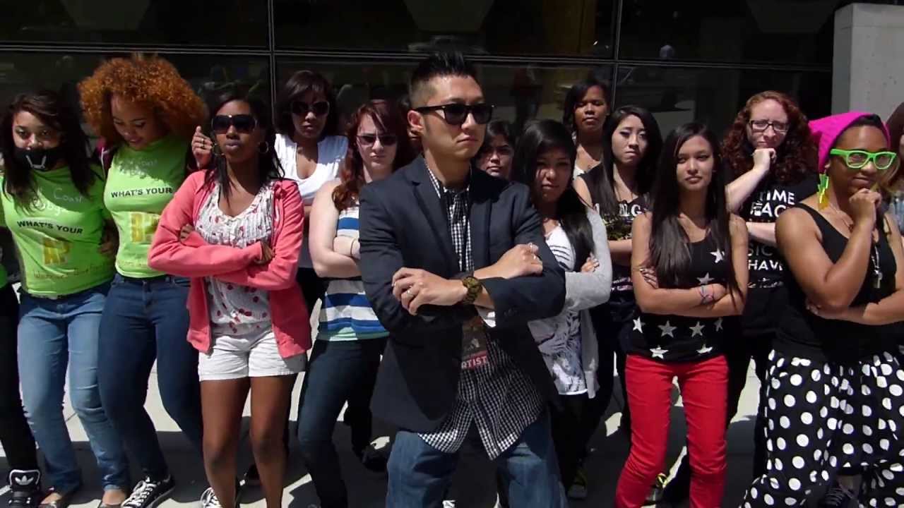 OZ Productions - "MOTHER FATHER KPOP FAN"