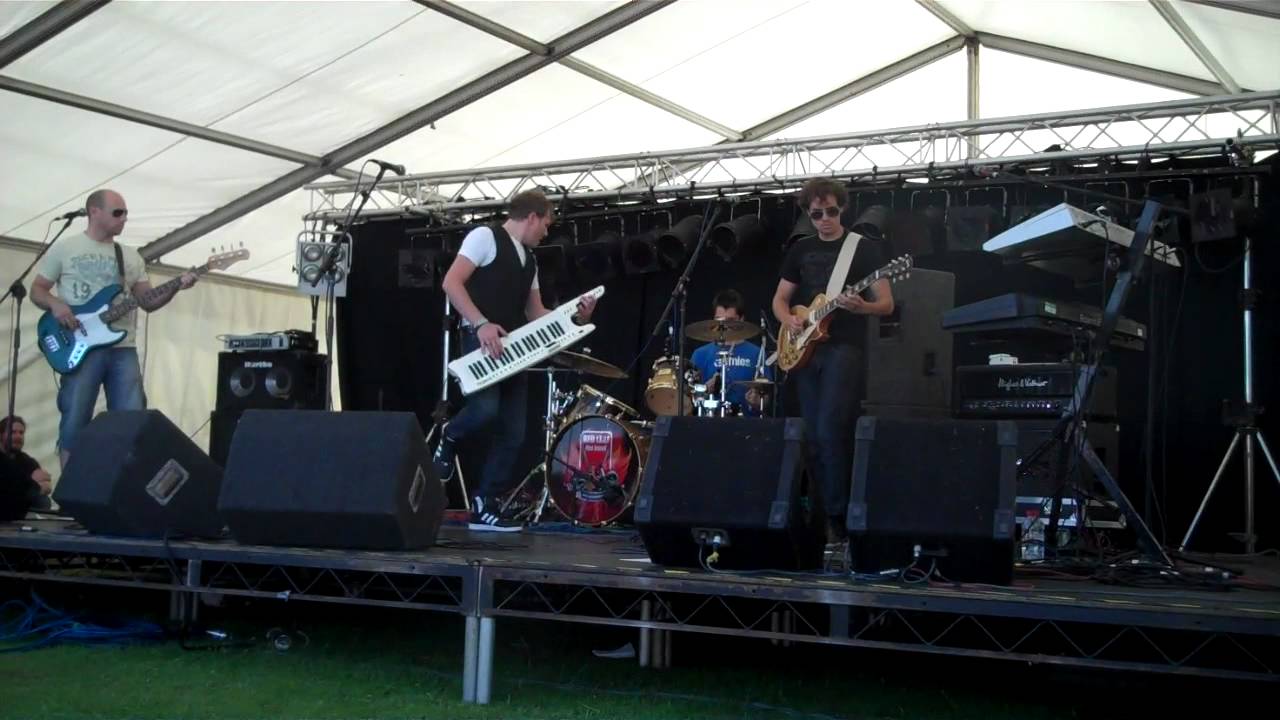 Crawling Home Gorleston Cliff Top Festival 2011 YouTube