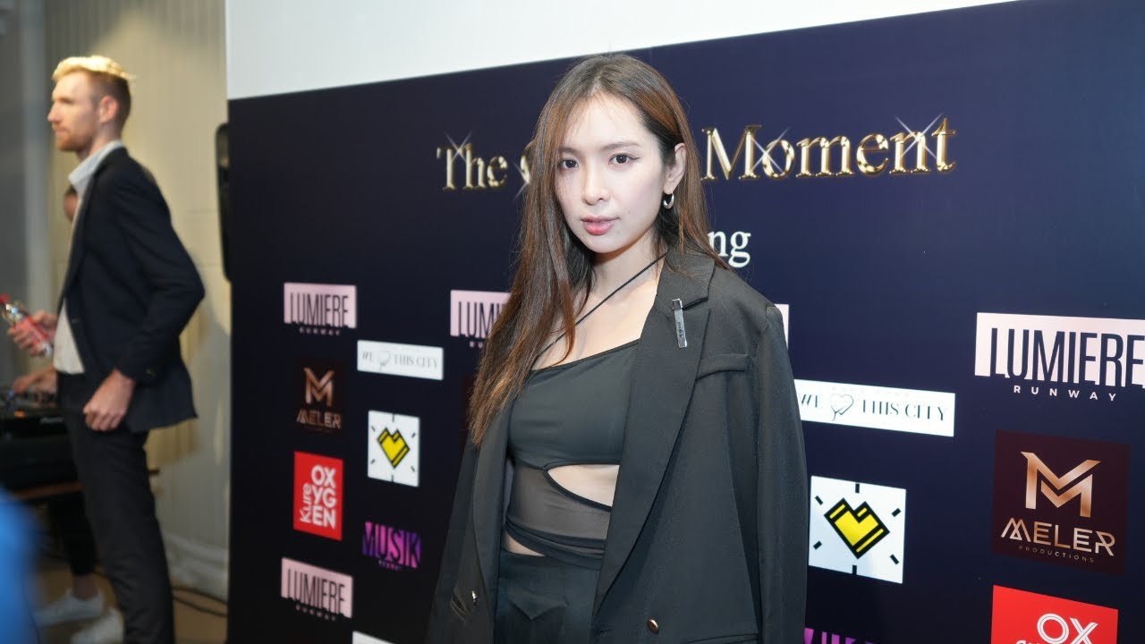 The Golden Moment First Edition Hong Kong By LUMIERE RUNWAY Fashion the-golden-moment-first-edition-hong-kong-by-lumiere-runway-fashion