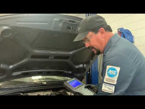 Module 2 Demo Cylinder Power Balance Test - YouTube
