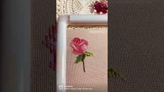 Difference of cross stitching on 28 ct evenweave when stitching 2 on 2 and 1 on 1