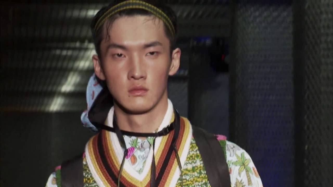 Prada Spring/Summer 2017 Men's and Women's Fashion Show