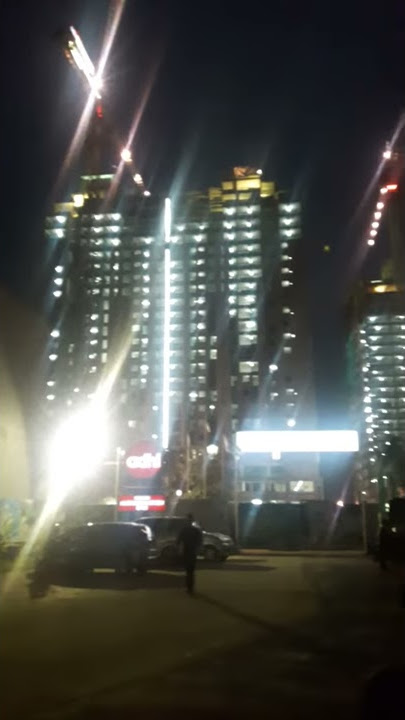 Suasana Apartment Cinere Resort di malam hari..... indah ya