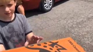 Geico  Pizza On The Van