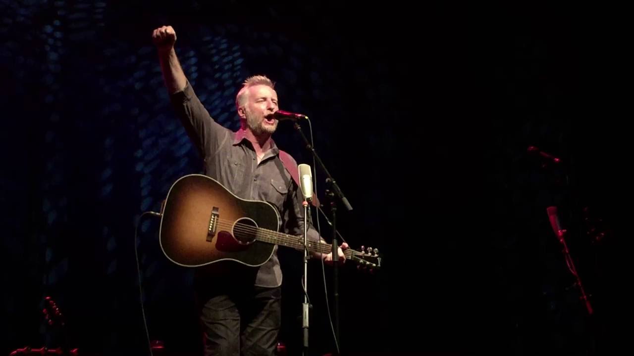 billy bragg: there is power in a union