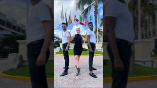 &quot;Que Manera De Quererte&quot;  Collabo Salsa Javi Rios / Male &amp; Adriel