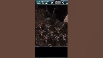 Amazing Ultralisk attack that breaks anything on its way in StarCraft 2