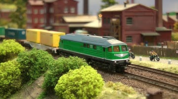 N Scale Model Train Layout - Modular Model Railroad from Germany with Diesel Locomotives