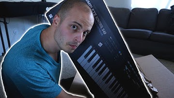 Buying a MIDI Controller (Komplete Kontrol Unboxing)