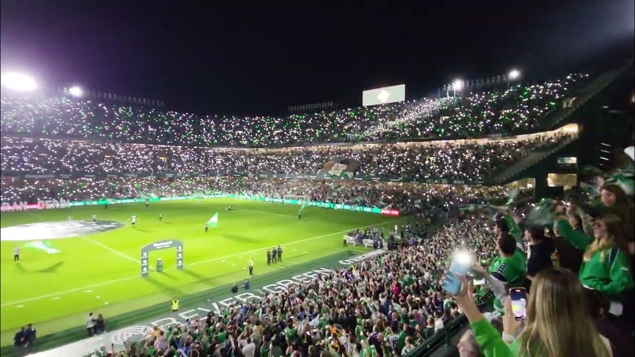 Amazing Saxophone & Violin performance Real Betis v Sevilla. Manu Diaz Quedate #realbetis #laliga Amazing Saxophone & Violin performance Real Betis v Sevilla. Manu Diaz Quedate #realbetis #laliga