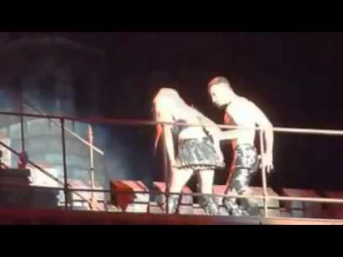 Lady Gaga Vomits Live On Stage 