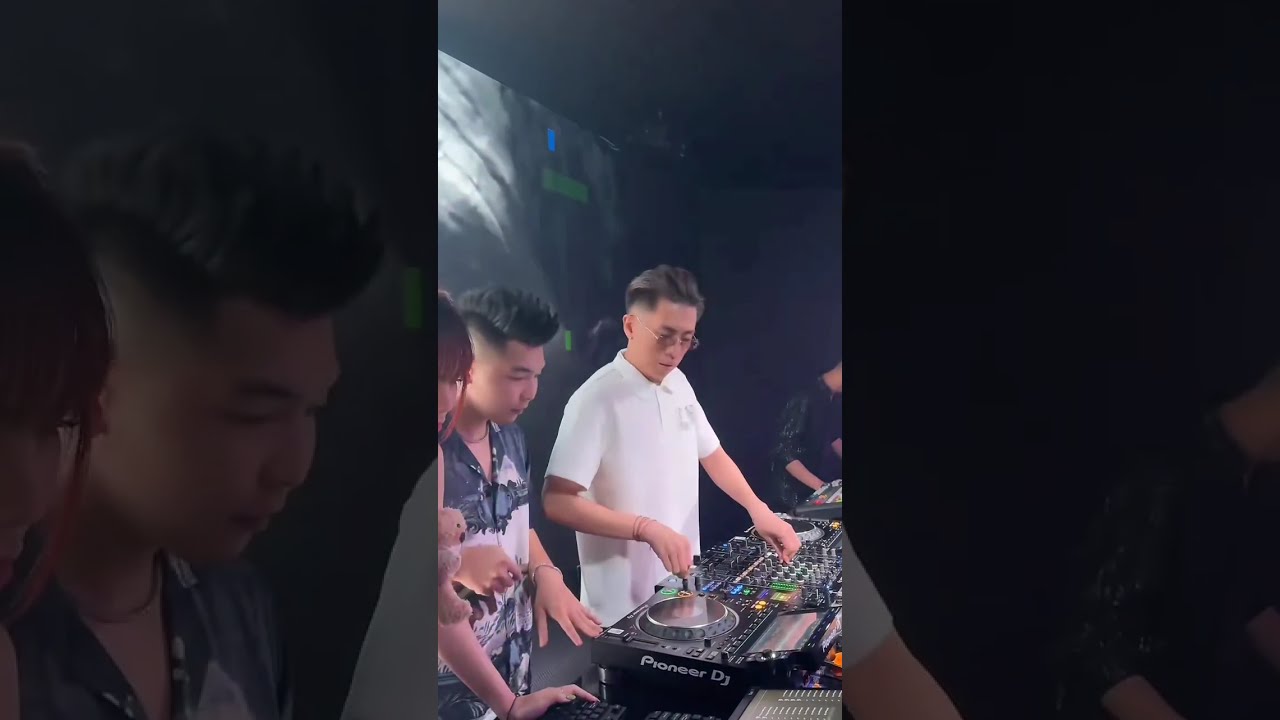 Live show DJ THÁI HOÀNG & MC BÙM - VOLUME CLUB 12.7.2025