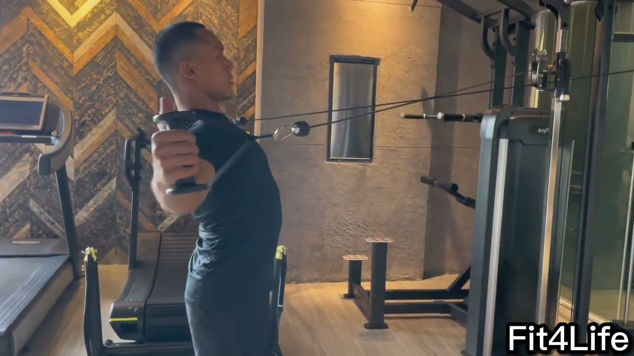 Standing cable back fly