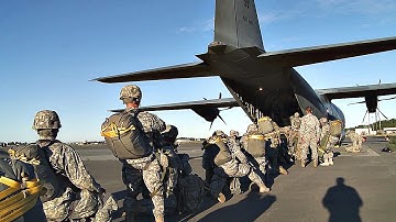 US Army Soldiers Jump From Aussie C-130J