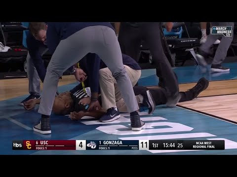 Referee Collapses During USC vs Gonzaga Game | 2021 College Basketball