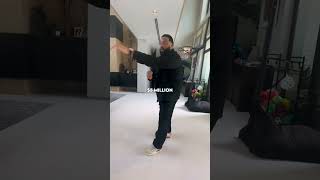 HOW DOES DJ KHALED SPENDS HIS MILLION #djkhaled