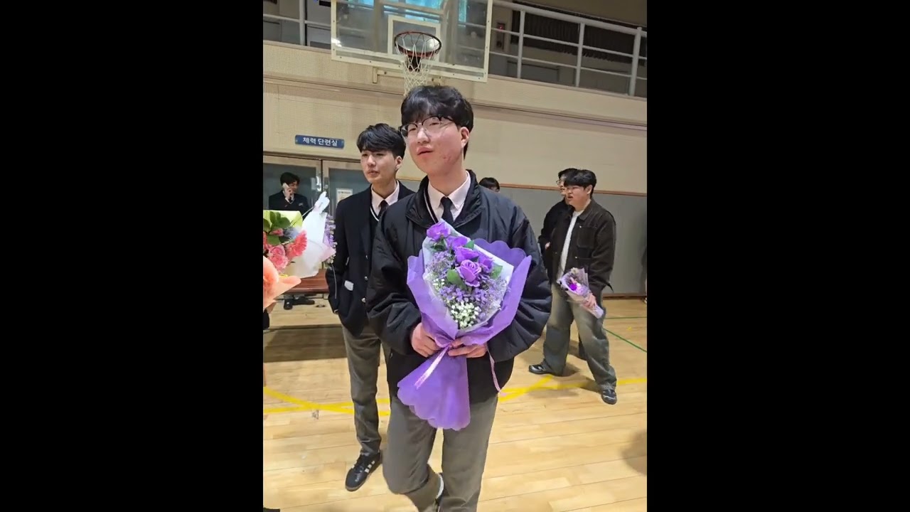 울 아들 졸업식 있던날/ 하나님의 축복이 폭포수처럼 빛이 임하던날/260213