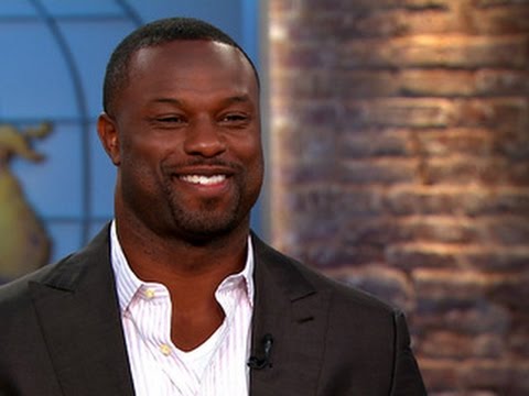 Video: Bart Scott Čistá hodnota: Wiki, ženatý, rodina, svatba, plat, sourozenci