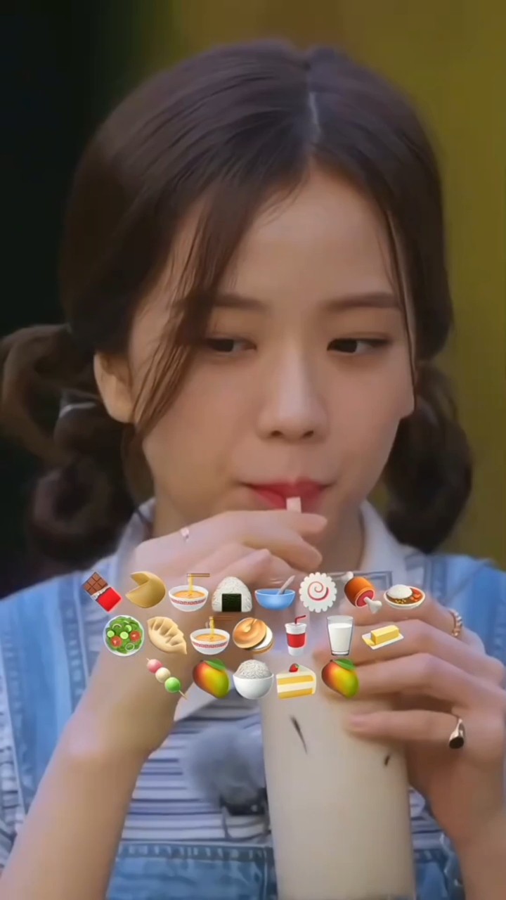 MUKBANG eating with JISOO ?? #jisso #jennie #lisa #rosé #blackpink #shorts