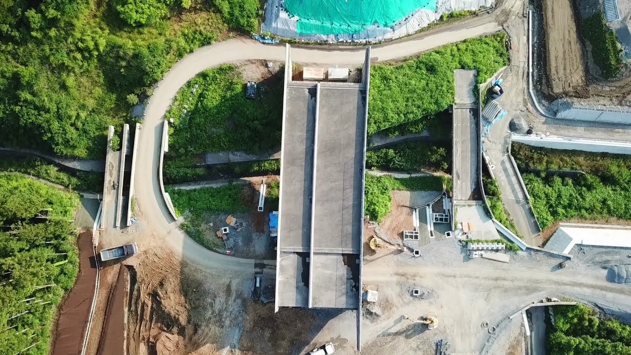 建設中の中部横断道（富沢IC - 南部IC）：2019年11月17日開通 - YouTube