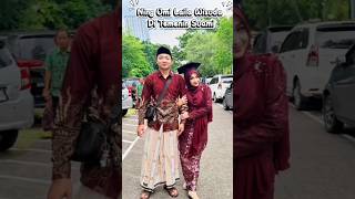 Ning Umi Laila Wisuda Di Temenin Suami