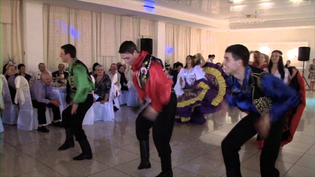 Ansamblul Vintulet La Nunta